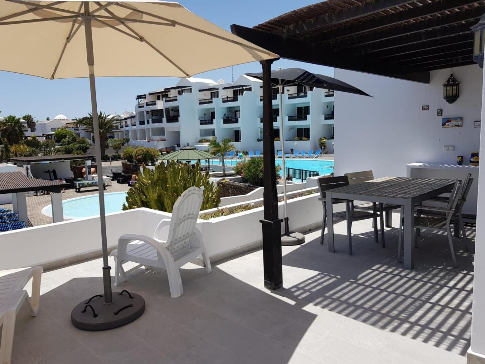 Playa Bastian 2 Habs 2 Banos Y Super Terraza Appartement Costa Teguise Buitenkant foto